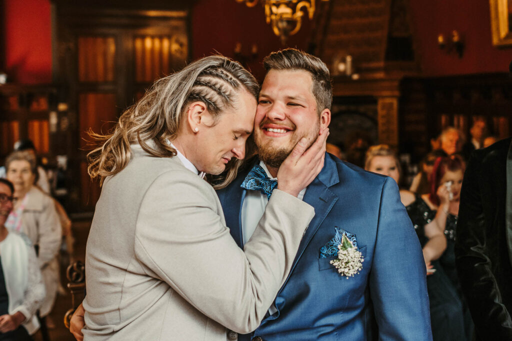 Hochzeit mit Hund - Gleichgeschlechtliche Trauung Gelbensande - Hochzeitsfotografin MV