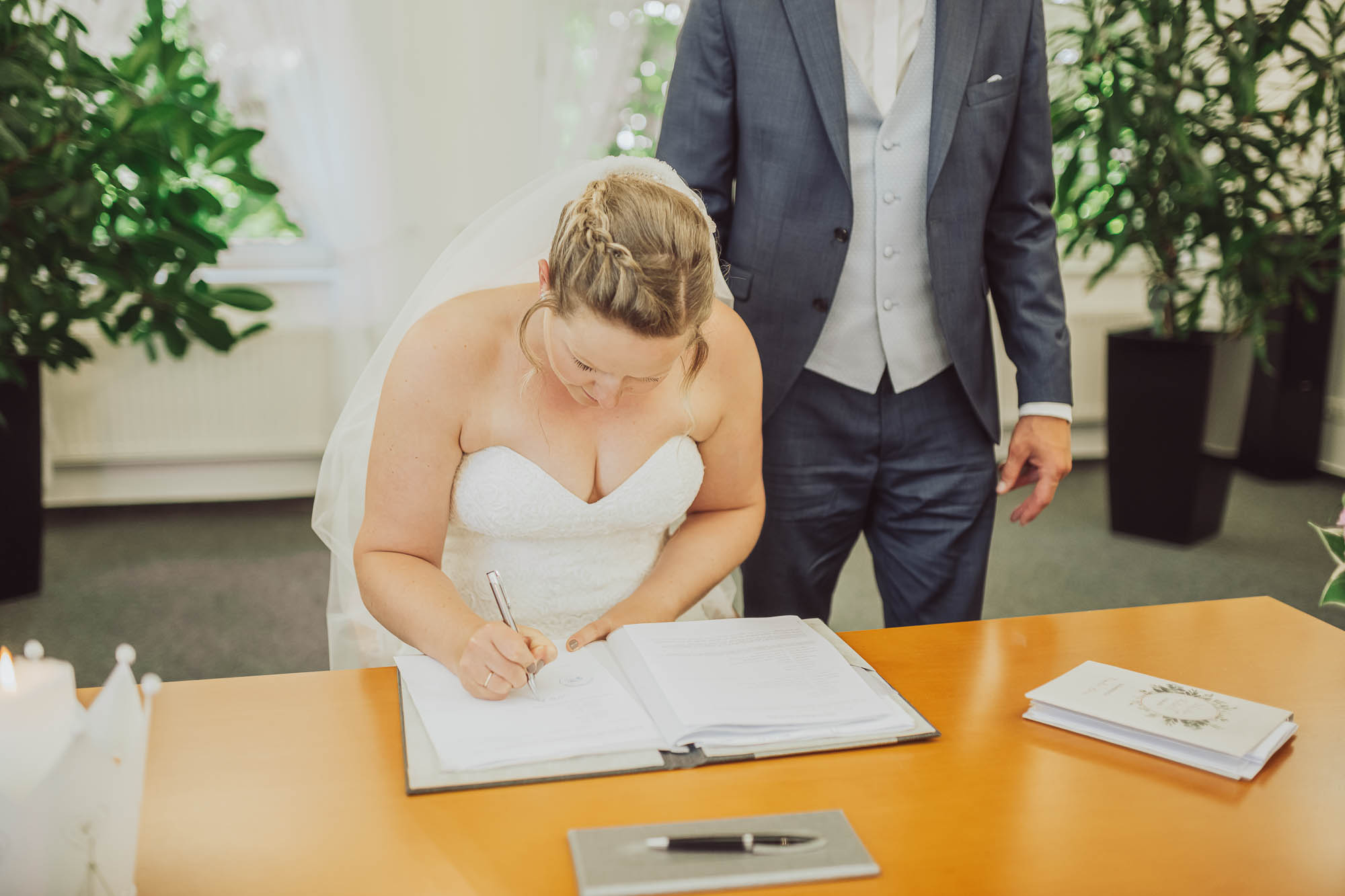 Trauung im Standesamt Satow - Hochzeitsfotograf Rostock