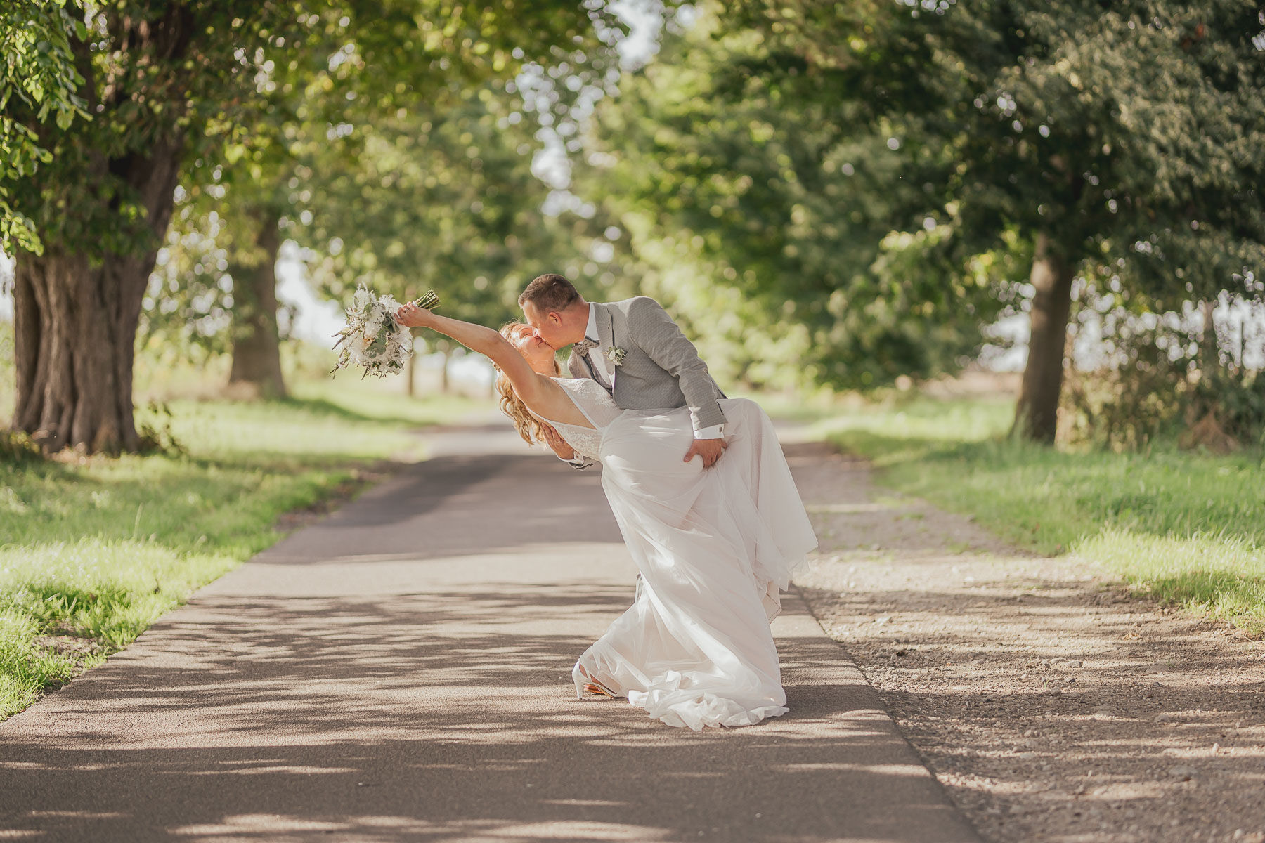 Brautpaarshooting - Hochzeit auf dem Golchener Hof - Fotos Hochzeitsfotograf