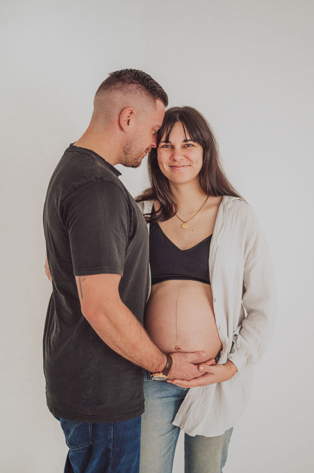 Babybauch-Shooting-Rostock-Mecklenburg-Vorpommern-Fotostudio-Mönchhagen-indoor-3 Babybauch Shooting Fotostudio Rostock